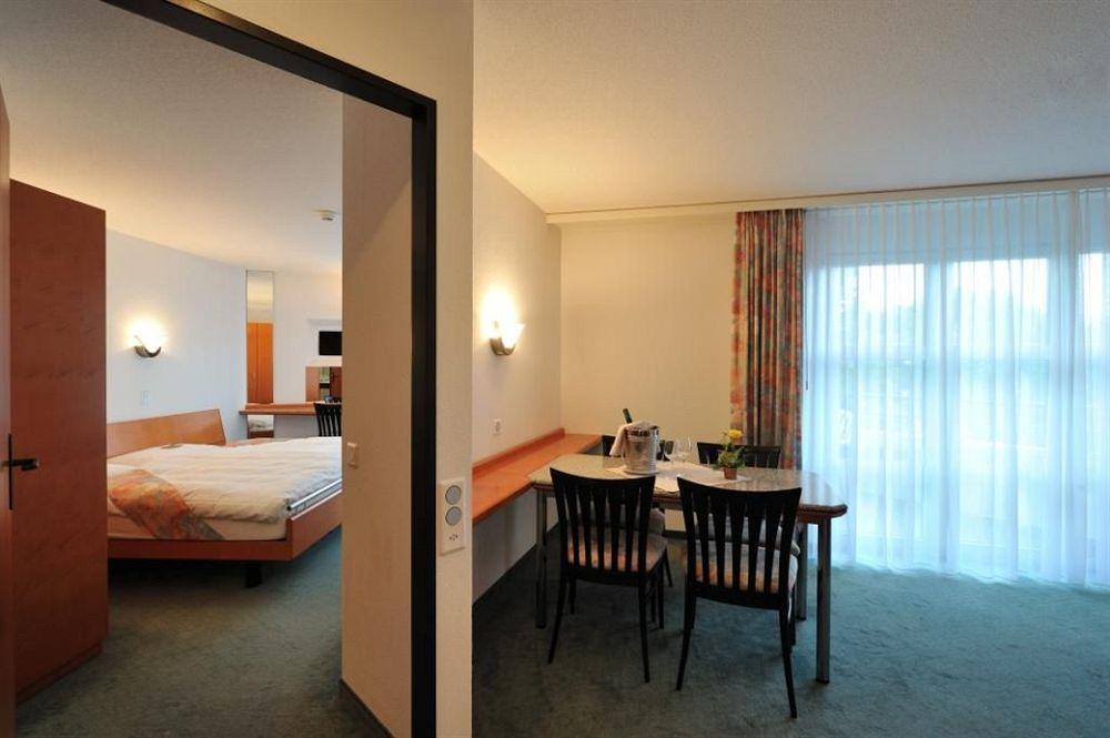 Grand Hotel Les Endroits La Chaux De Fonds ภายนอก รูปภาพ