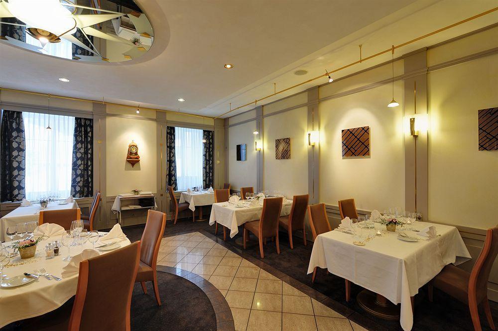 Grand Hotel Les Endroits La Chaux De Fonds ภายนอก รูปภาพ