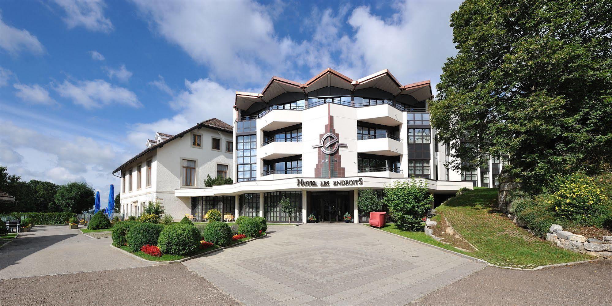 Grand Hotel Les Endroits La Chaux De Fonds ภายนอก รูปภาพ